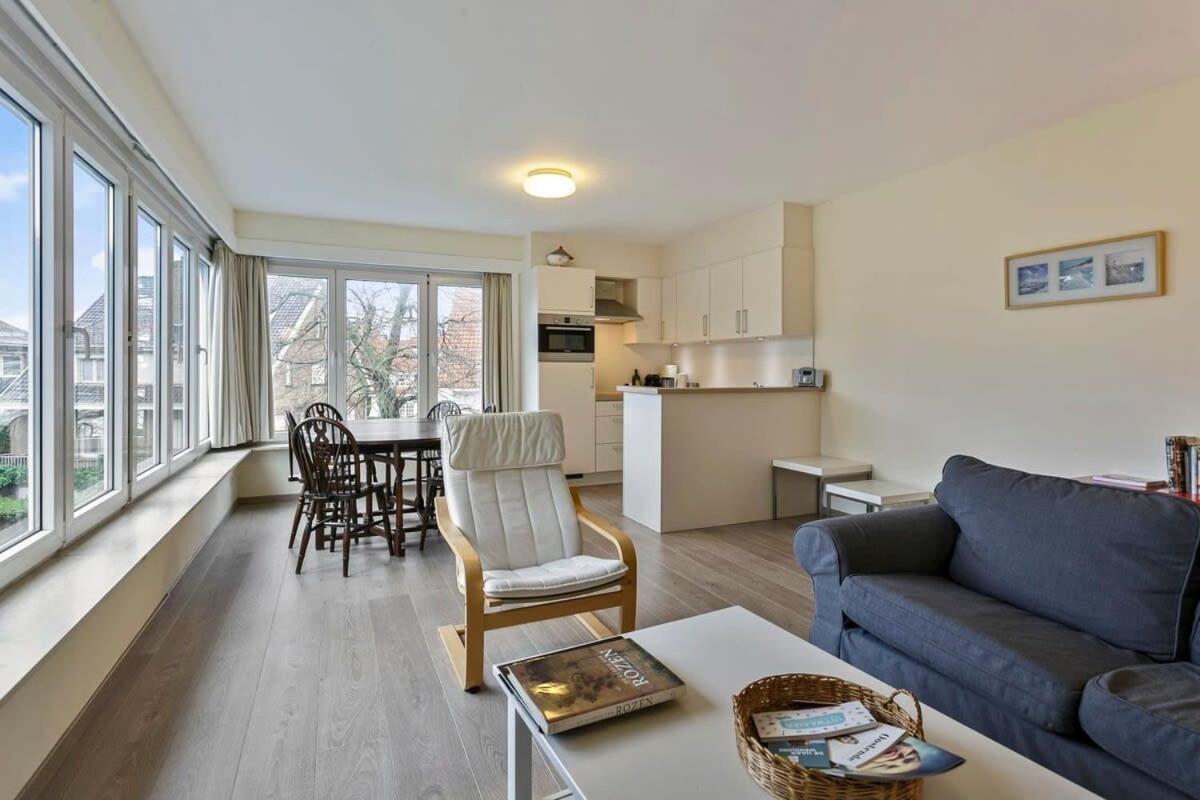 Huswell - Lovely Family Apartment 50 Meters From The Sea De Haan Eksteriør billede