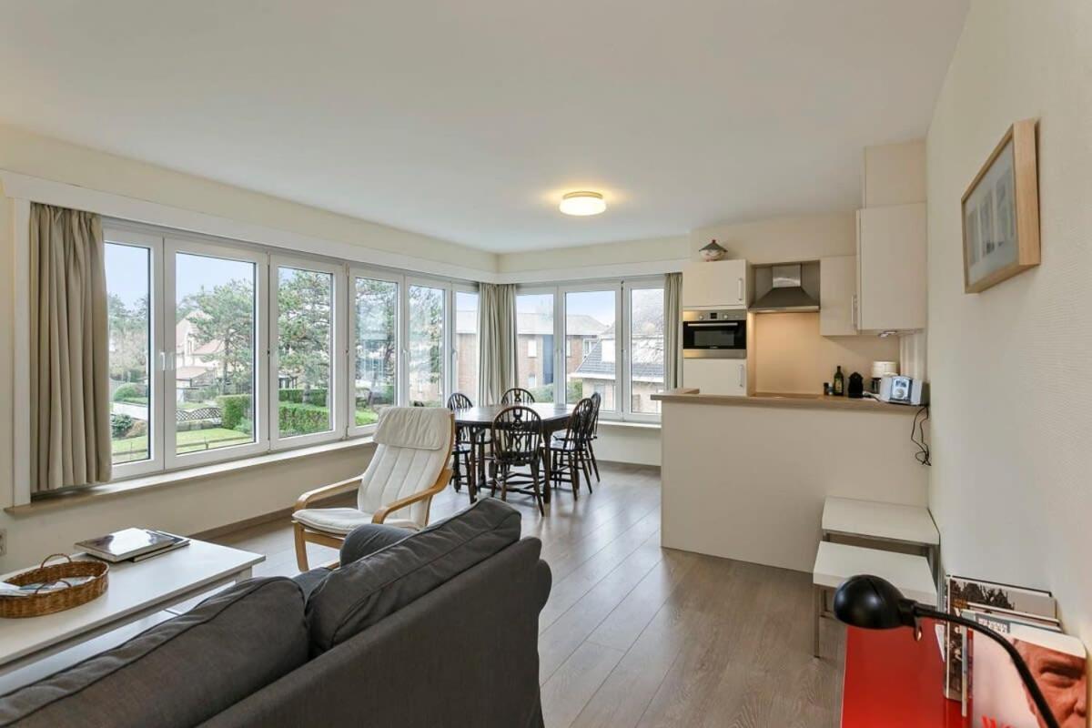 Huswell - Lovely Family Apartment 50 Meters From The Sea De Haan Eksteriør billede